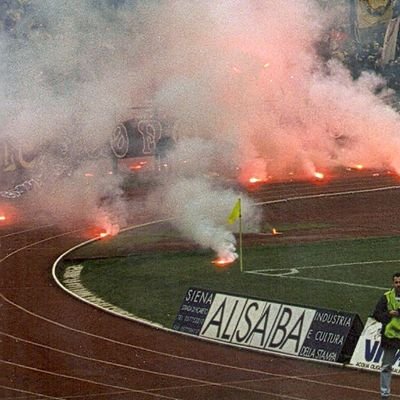 ULTRAS WORLD's profile picture