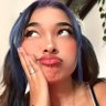 Laura 💜 profil fotoğrafı