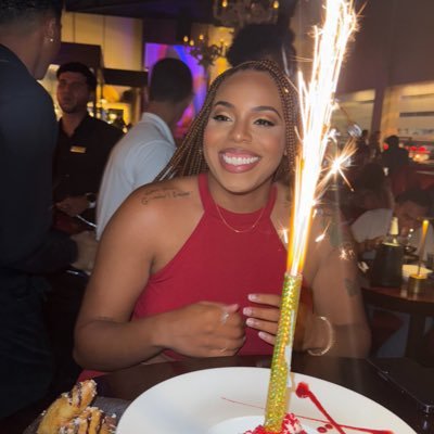 chelzzayy's profile picture