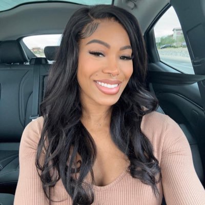 _NadiaJay_'s profile picture