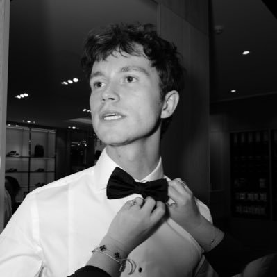 SundyJules's profile picture