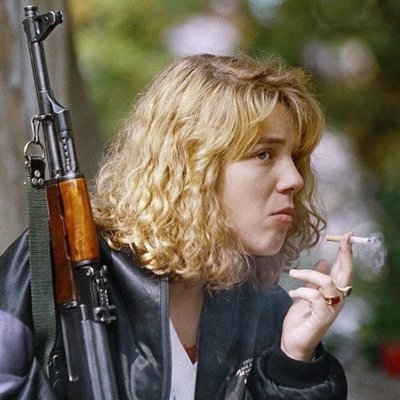 RedCharlotte_'s profile picture