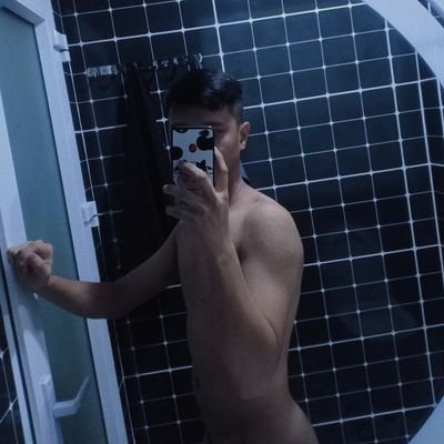 minhkhanh1012's profile picture