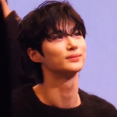 qusntjrl_'s profile picture