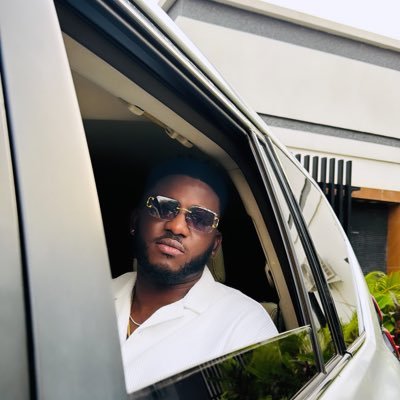 esojayluciano's profile picture