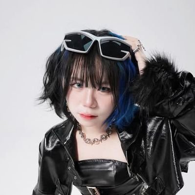Trúc Đào (Mèo Simmy)'s profile picture