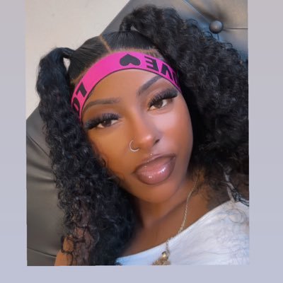 Glossed_Lips's profile picture