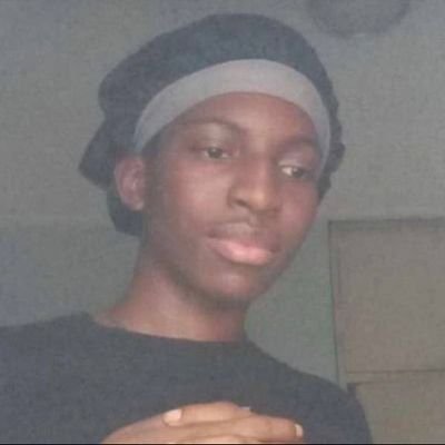 ES⭒'s profile picture