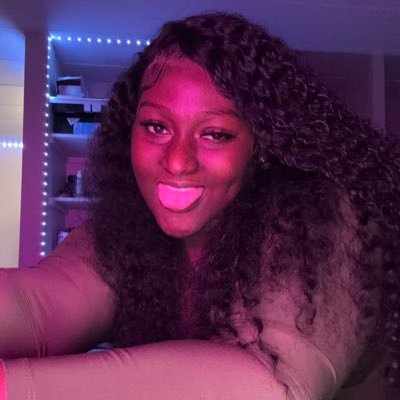 TiahVixen's profile picture