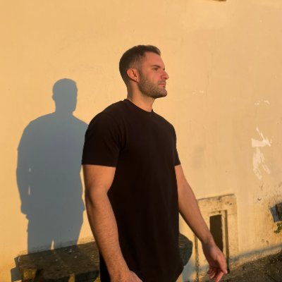 amendiluze's profile picture