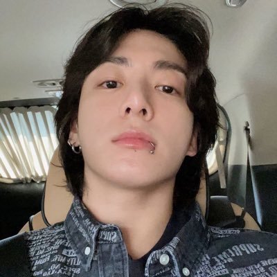 ⋆'s profile picture