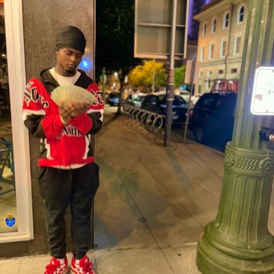 khinin9's profile picture