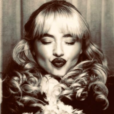 blondiebrina's profile picture