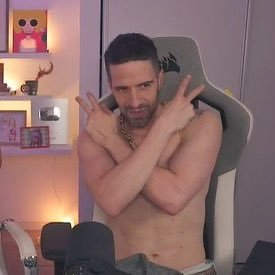 tati's profile picture