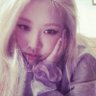 rosé_is_rosie 的头像