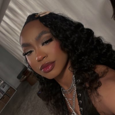 _CydneyJ's profile picture