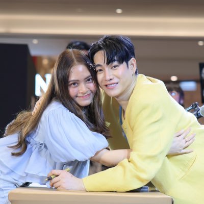 modlovepalit's profile picture