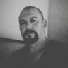 Profilbild von V