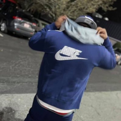 azthroatbully's profile picture