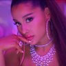 ❄️🎄Ariana’s Wigger Demon🎄❄️ 的头像
