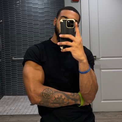 unserious's profile picture