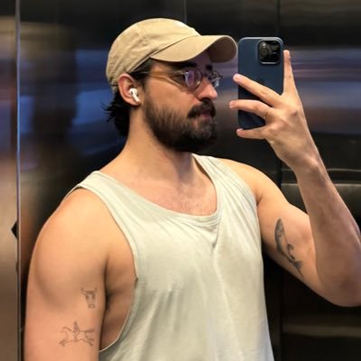 victão's profile picture