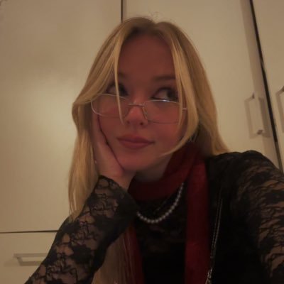 daan 🦋 misses BTS's profile picture