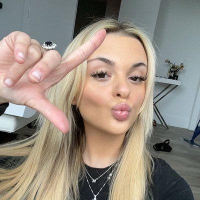 Goddess lily✨'s profile picture