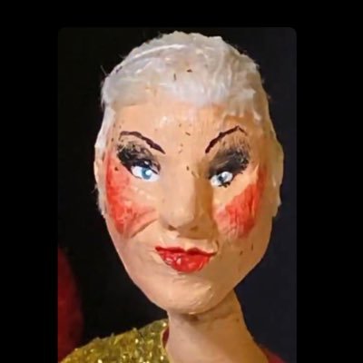 Lorelay Fox's profile picture