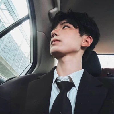 段's profile picture