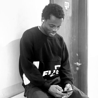 LIMO210🇬🇭's profile picture