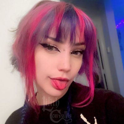 LewdBunLilith's profile picture