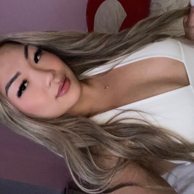 Goddess Ashley 🇨🇦🇰🇷 07/04♋️'s profile picture