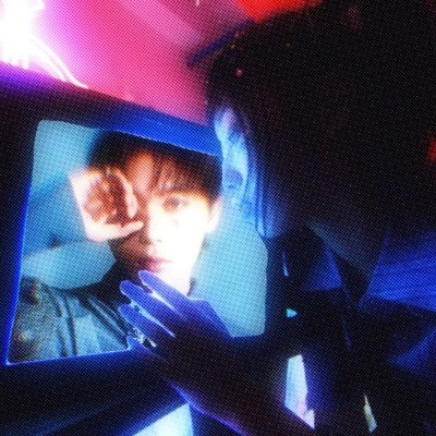 ٰ's profile picture