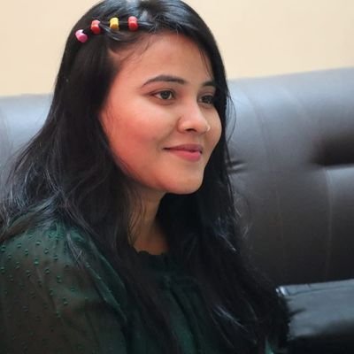 itz_Karishma_18's profile picture