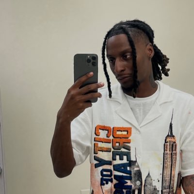 SkinnyNicca60's profile picture