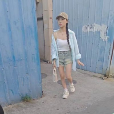 z115599x's profile picture