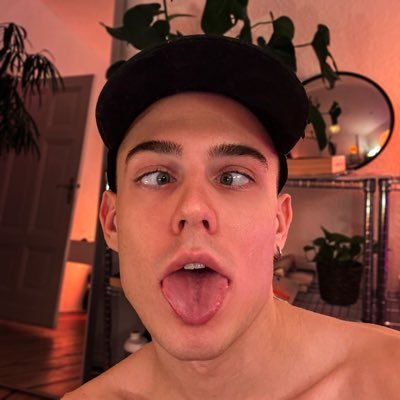 SubDexxx's profile picture