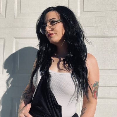 LynnUpInxxx's profile picture
