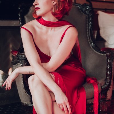 𝑱𝒖𝒍𝒊𝒂 𝑭𝒍𝒐𝒘𝒆𝒓𝒃𝒐𝒎𝒃's profile picture