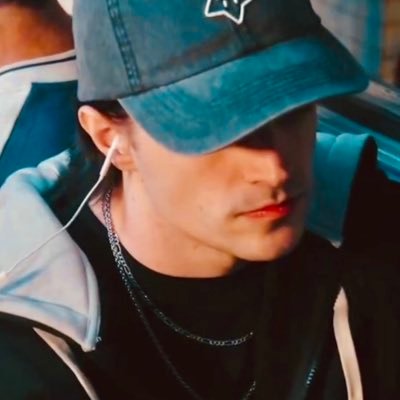 az 🍉 IA DON'T @'s profile picture