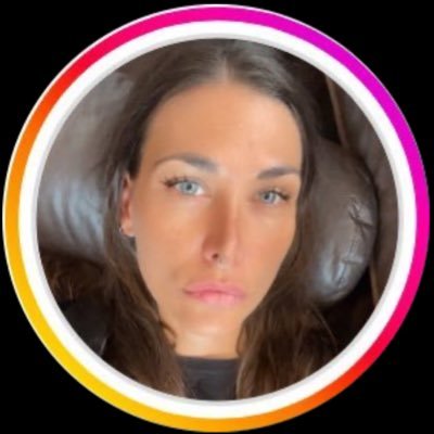 Nicole Kiara 🏠's profile picture
