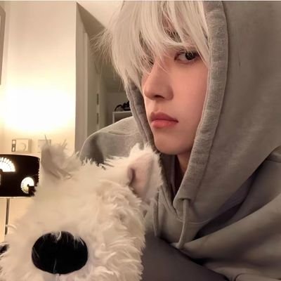 白渊.'s profile picture