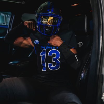 akaSweet13's profile picture