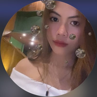 f's profile picture