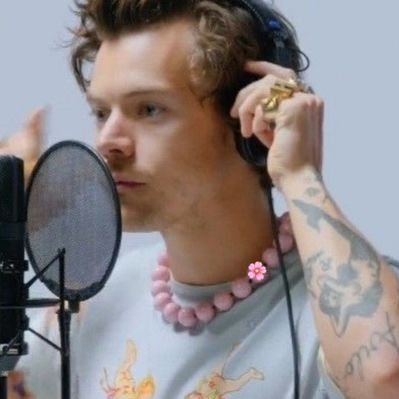 jenn ໑̣²⁸ 🌸's profile picture
