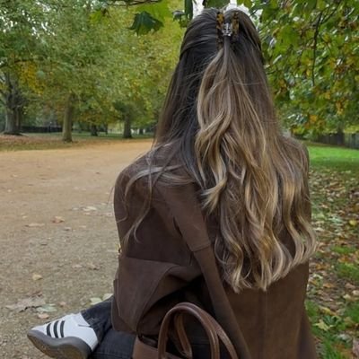 🆂 🌼's profile picture