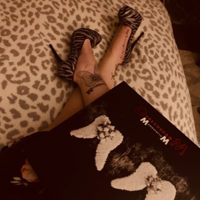 Karen Mode🌹's profile picture