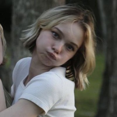 helena 🐺's profile picture