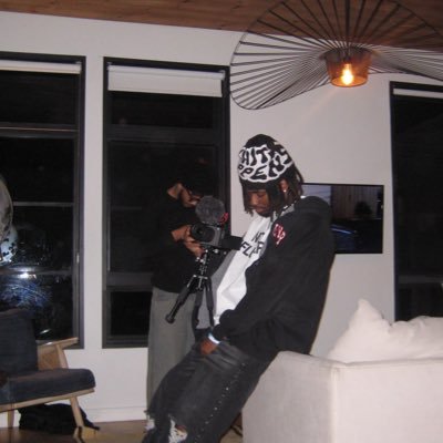 98Hurts's profile picture